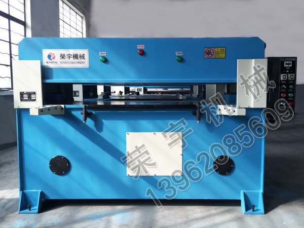 ��X����ȫ�ԄӾ������T���D�Ƅ��^�Ô��C(���ϙC)